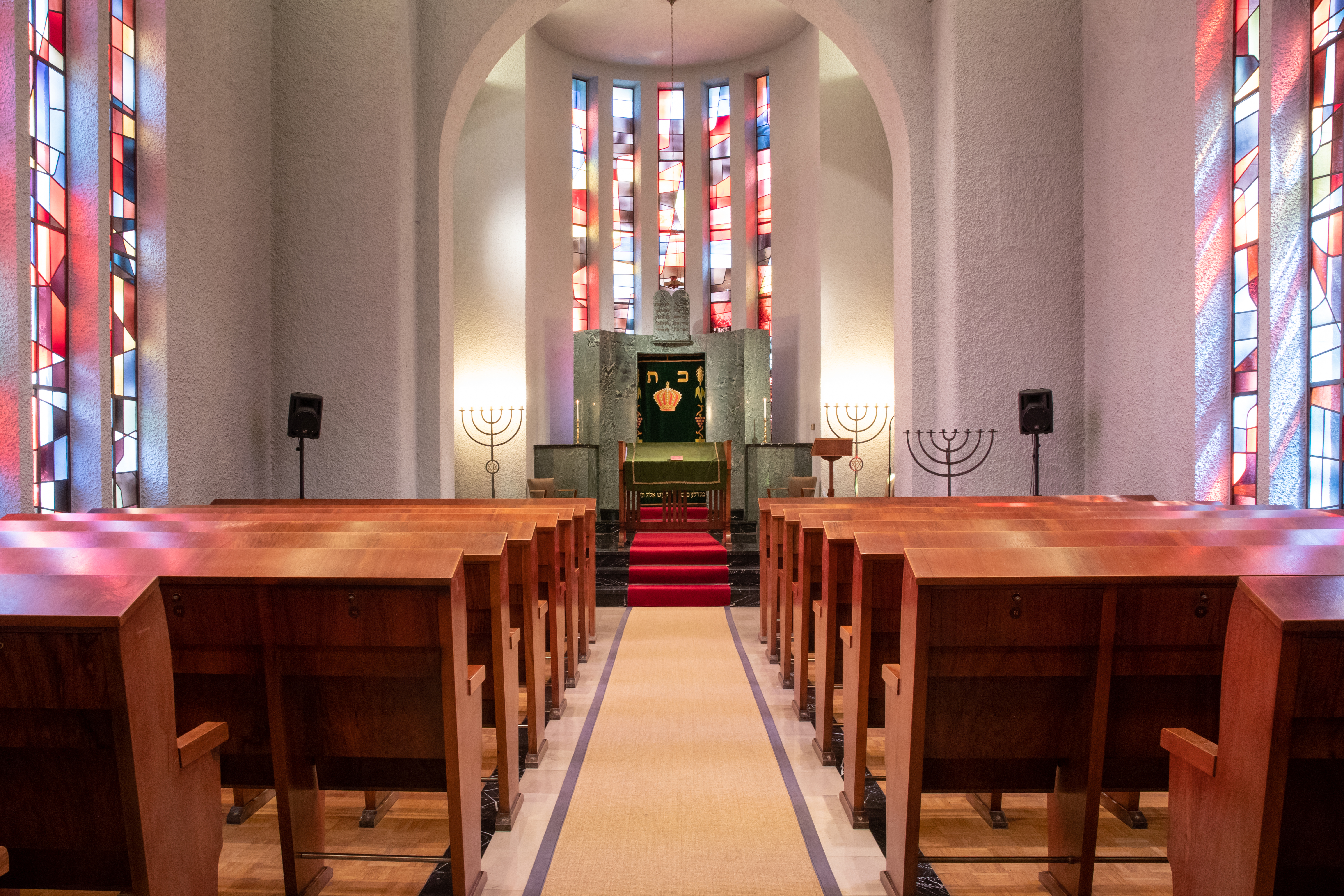 The inside of a synagogue.