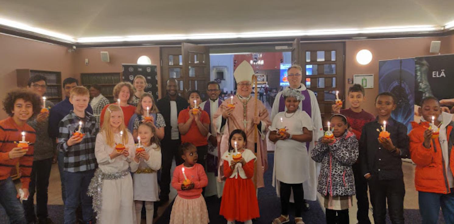 Christingle at St Nicholas Helsinki 