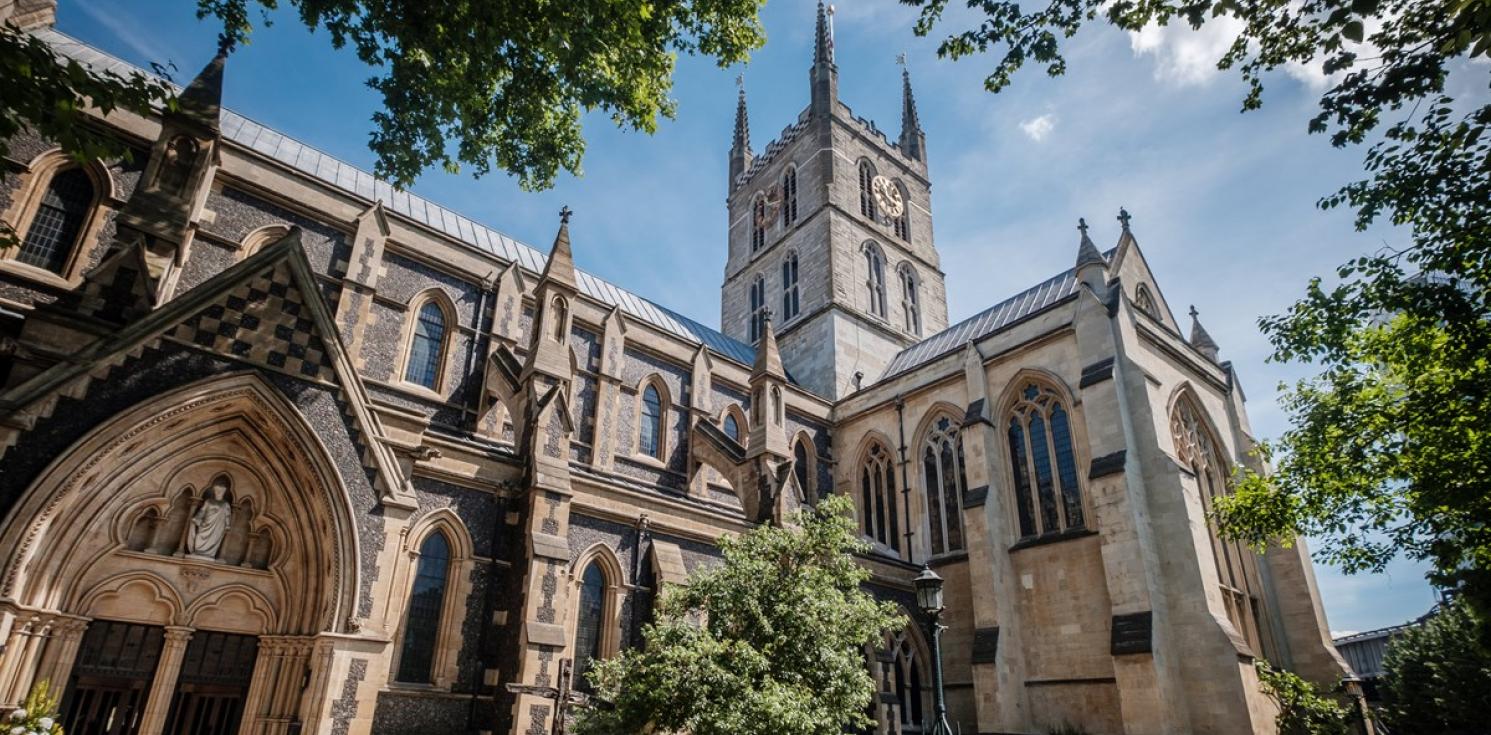 Southwark Cathedral from-west-gates